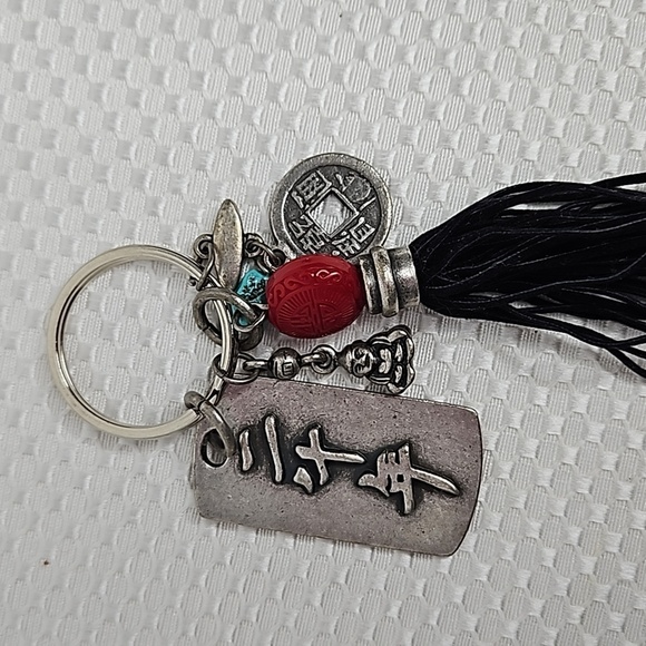 CHICOS KEYCHAIN ORENTIAL STYLE - Picture 3 of 7